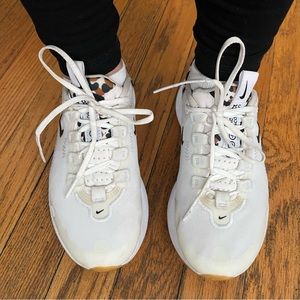 Nike REACT ESCAPE RUN WHITE LEOPARD - 5.5 Womans